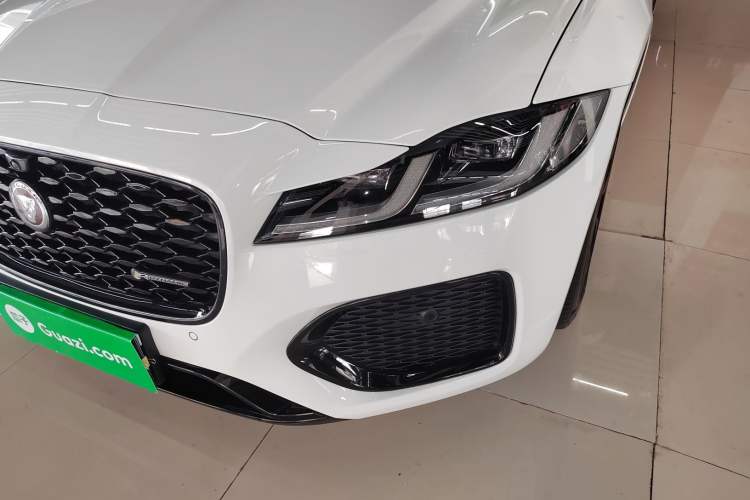 Used Jaguar XFL 2021 XFL 2.0T P250 All-Wheel-Drive Shimmering Black Sport Edition
