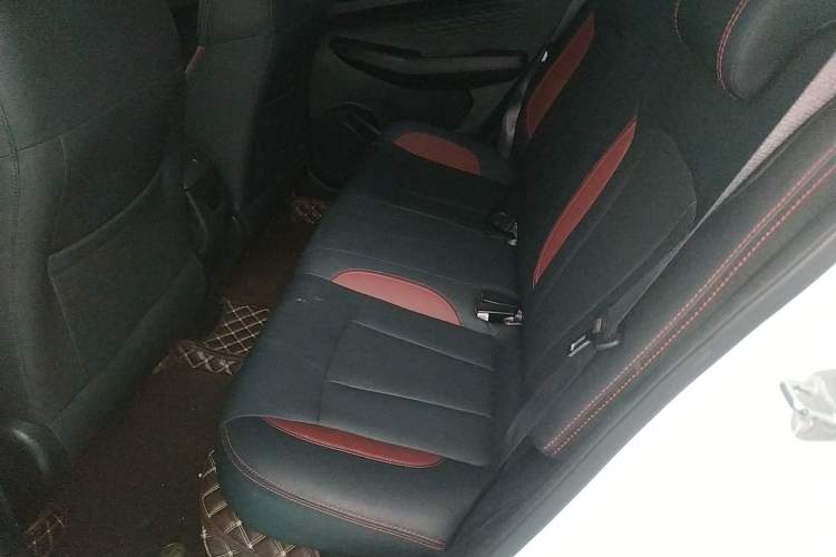 Used Geely Auto Vision X3 2021 PRO 1.5L CVT Deluxe Model
