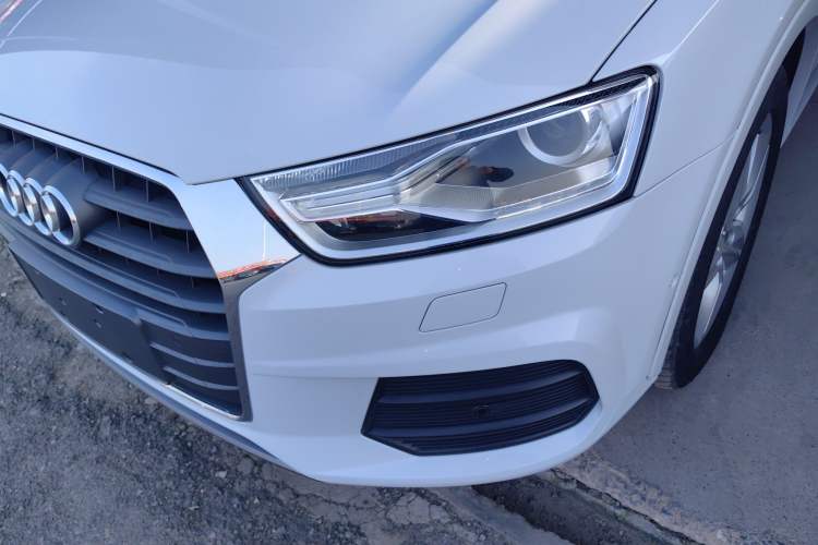 Used Audi Q3 2016 35 TFSI quattro all-wheel-drive style model
