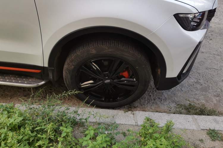 Used Geely Auto Emgrand X7 Sport 2022 Boyue X 1.8TD DCT ZhiShang Model