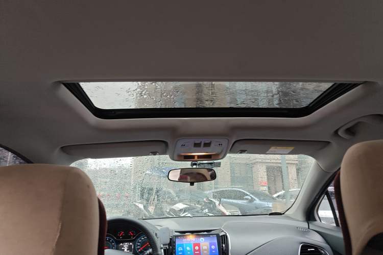 Used Chevrolet Cruze 2018 320 Automatic Pioneer Sunroof Edition