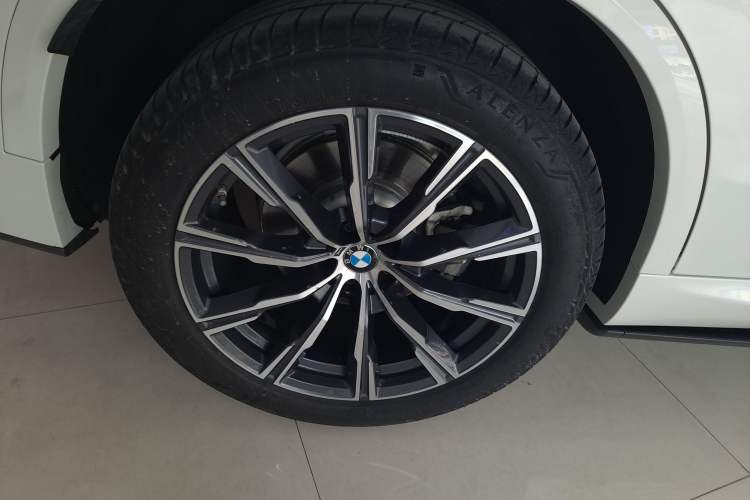 Used BMW X5 2022 xDrive40i M Sport Package
