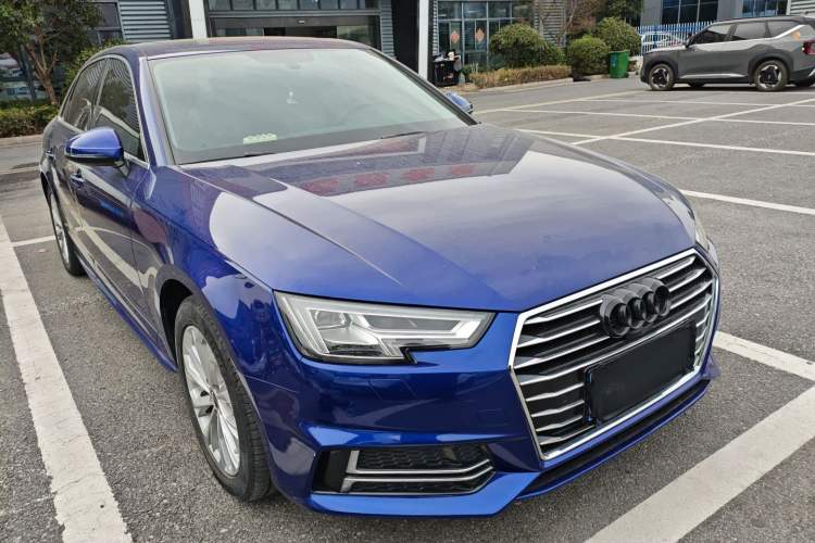 Used Audi A4L 2019 40 TFSI Ambition China VI
