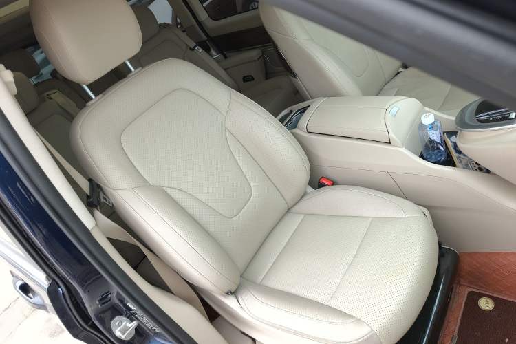 Used Mercedes-Benz V-Class 2020 V 260 L Long-wheelbase Luxury Edition
