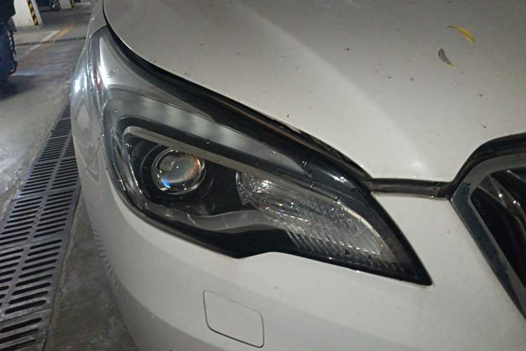 Used Buick Envision 2017 28T Four-Wheel Drive Elite Model