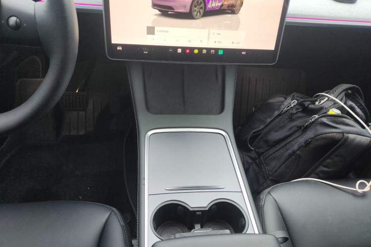 Used Tesla Model Y 2024 Rear-Wheel-Drive Version
