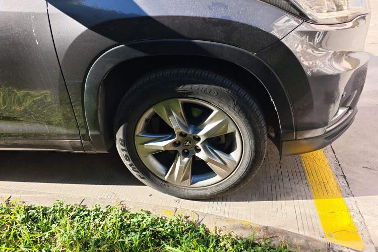 Used Toyota Highlander 2015 2.0T Four-Wheel Drive Luxury Edition 7-Seater