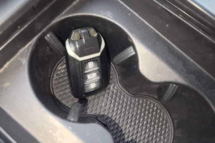 Used Dongfeng Aeolus Yixuan 2020 230T Automatic Advanced Edition