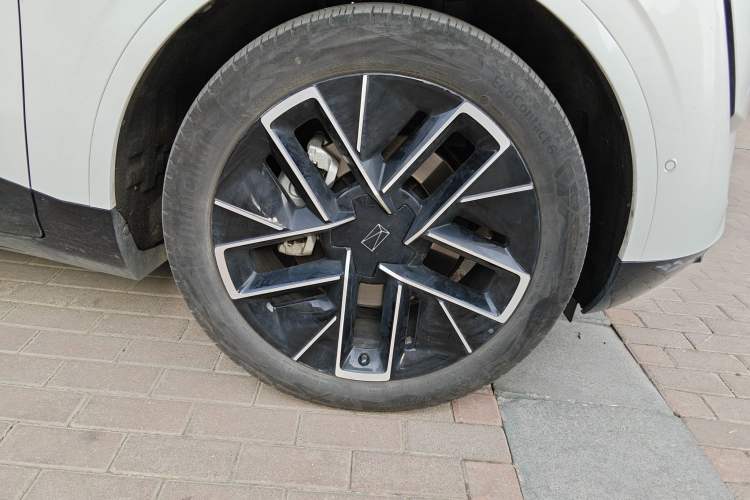 Used  11 2023 Harmony 90-degree Rear-wheel Drive Edition