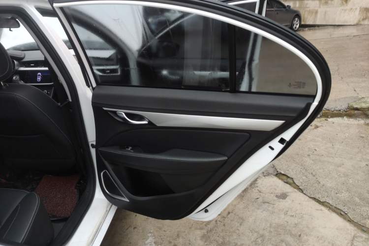 Used Geely Auto Emgrand 2020 1.5L CVT Upward Version
