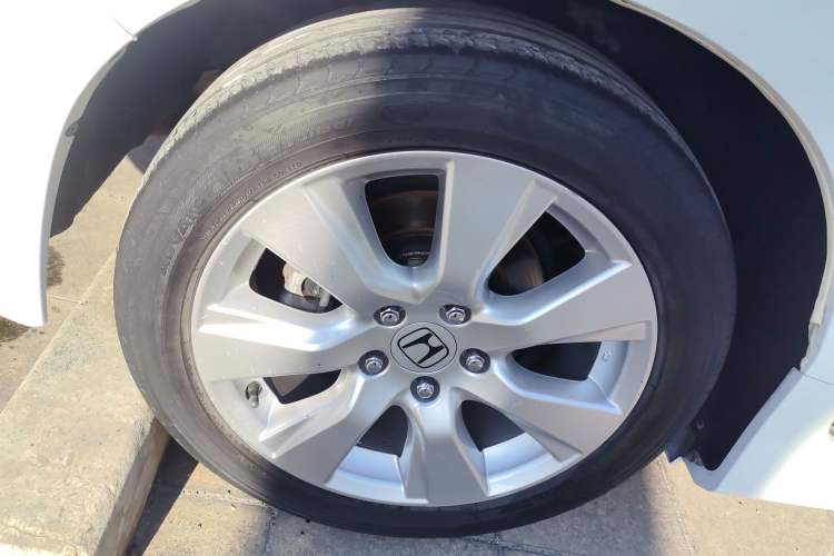 Used Honda Jade 2016 1.8L Automatic Comfort Elite Version 5 Seats