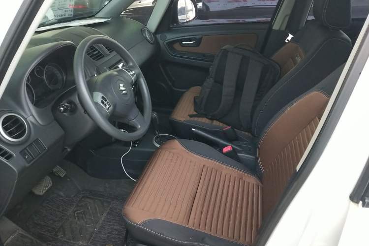 Used Suzuki SX4 2016 1.6L Automatic Classic Edition
