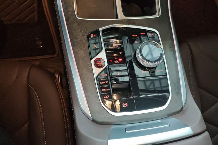 Used BMW X5 2023 xDrive 30Li Luxury M Sport Night Edition Package
