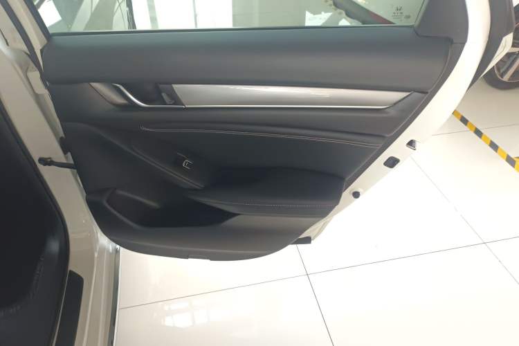 Used Honda Inspire 2019 260TURBO Elegant Edition China VI Emission Standard
