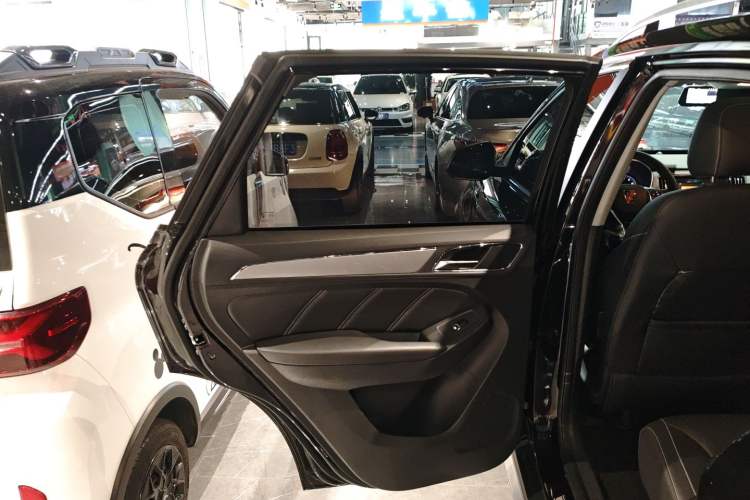 Used Roewe RX5 2018 20T Two-Wheel Drive Automatic Flagship Edition
