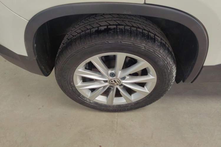 Used Volkswagen Tiguan 2015 1.8TSI Automatic Two-Wheel Drive Comfort Edition
