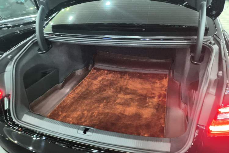 Used Audi A8 2018 A8L 55 TFSI quattro Launch Edition Elite Model
