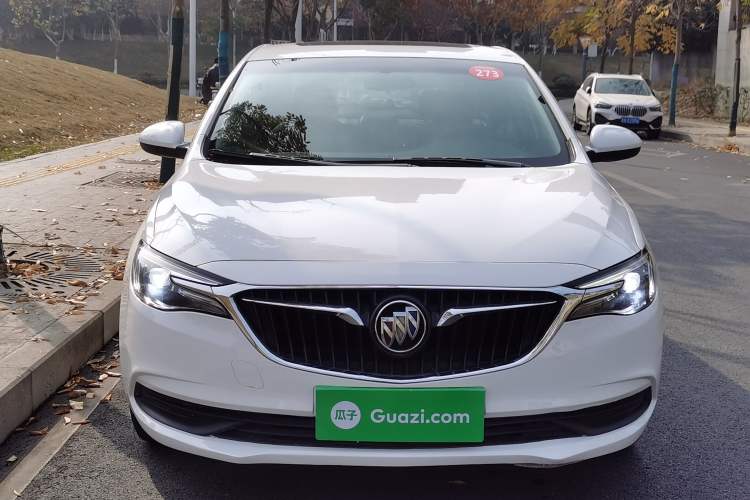 Used Buick GT 2018 18T Automatic Elite Model
