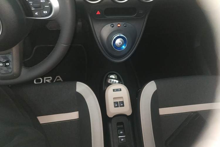 Used ORA Black Cat 2022 405 km Long-Range Version Ternary Lithium
