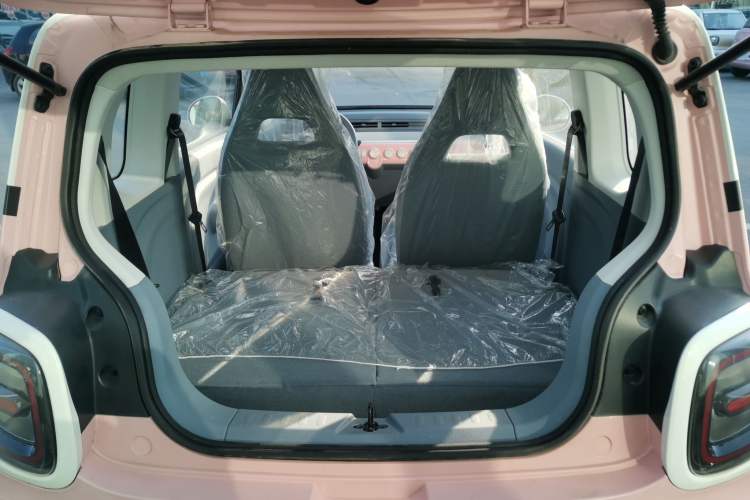 Used Bestune Pony 2024 170km Range Energizing Horse
