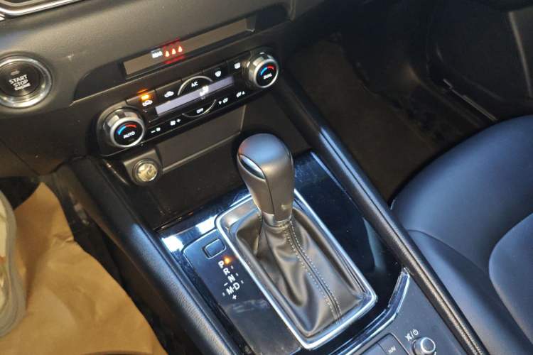 Used Mazda CX-5 2024 2.0L Automatic Two-Wheel Drive ZhiShang Version
