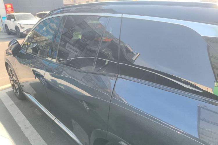 Used Nio ES8 2020 415 km Signature Edition 6-Seater Version
