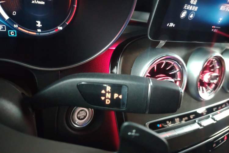 Used Mercedes-Benz GLC 2021 GLC 260 L 4MATIC Luxury Model