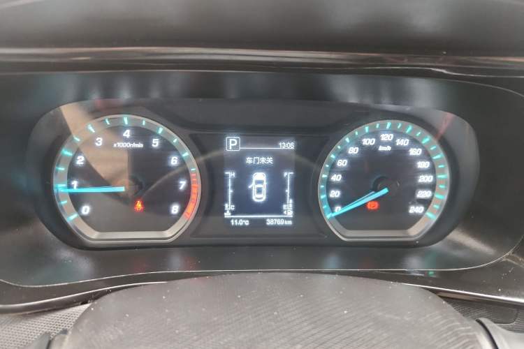 Used Oshan X5 2021 Revised Version 1.5T DCT Luxury Edition
