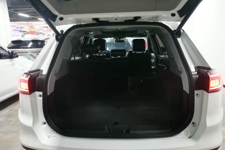 Used Chery Tiggo 8 PLUS 2022 290TGDI DCT Haoting Edition