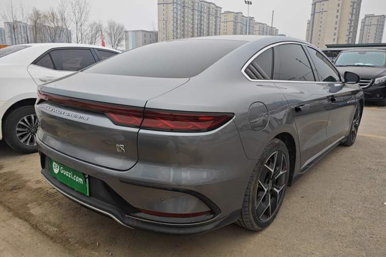 Used BYD Han 2022 EV Genesis Edition 715KM Front-Wheel-Drive Prestige Model
