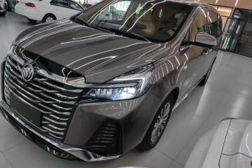 Used Buick GL8 2023 Facelifted Land Cruiser Executive Luxury Version