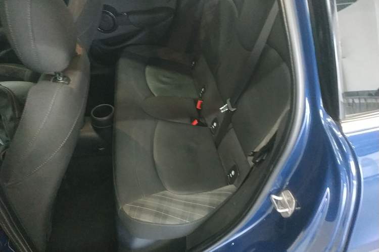 Used  MINI 2016 1.5T COOPER Five-Door Edition
