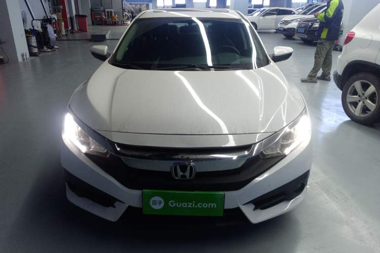 Used Honda Civic 2016 220TURBO CVT Luxury Edition
