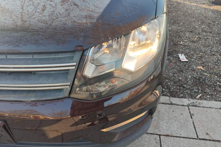 Used Dongfeng Fengon 370 2016 1.5L Manual Standard Edition SFG15-05 7 Seats
