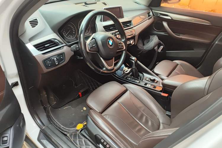 Used BMW X1 2018 sDrive18Li Luxury Model
