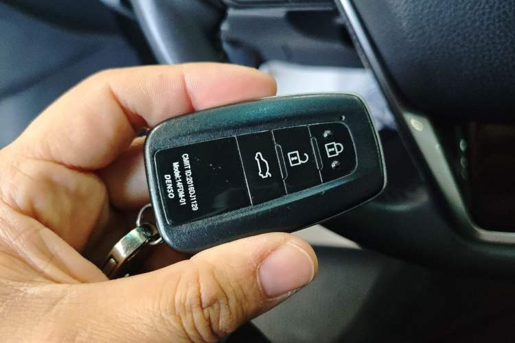 Used Toyota Avalon 2023 2.0L Luxury Edition
