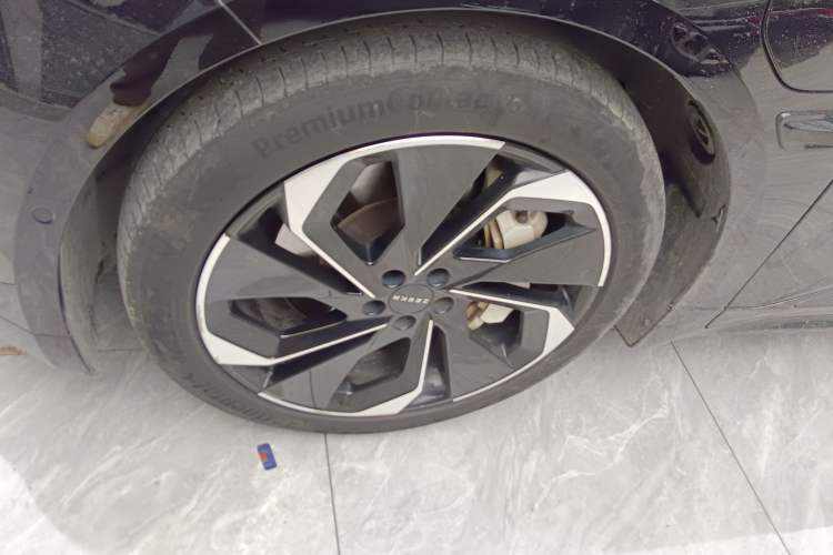 Used Zeekr 001 2023 YOU Edition 100 kWh
