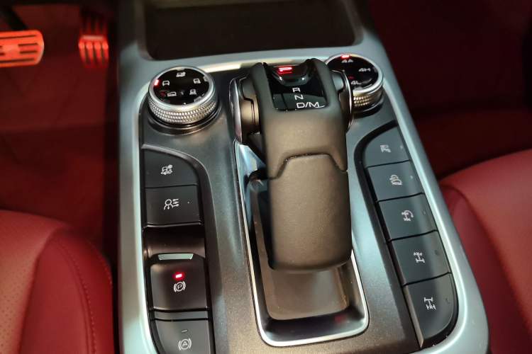 Used Tank 300 2024 330 3.0T V6