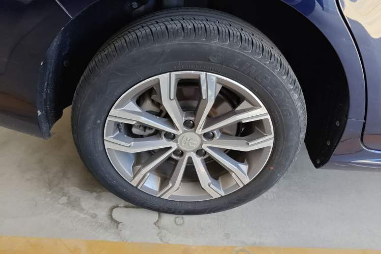 Used BYD Song MAX 2019 1.5T Automatic Smart Connect Prestige Model 6 Seats China VI Standard
