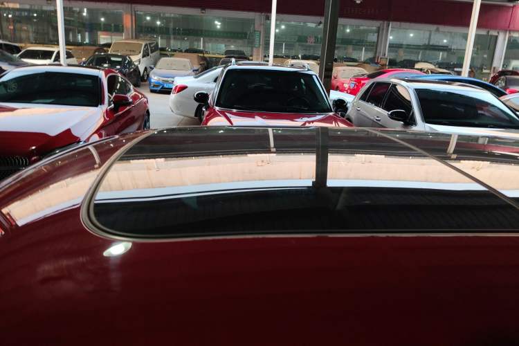 Used  MINI 2016 1.2T ONE Pioneer Edition
