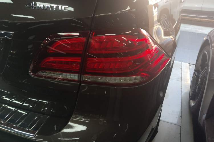 Used Mercedes-Benz GLE 2016 GLE 320 4MATIC Luxury Model