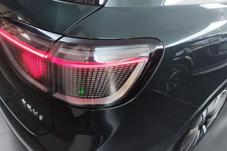 Used Hima AITO M9 2024 Range-Extended Max Edition 42 kWh 5-Seater Version