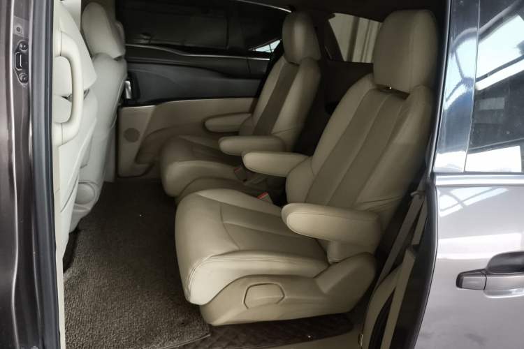 Used Buick GL8 2017 25S Comfort Version China V Standard