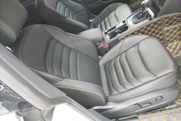 Used Volkswagen FAW-Volkswagen CC 2020 330TSI Glamour Edition China VI Standard
