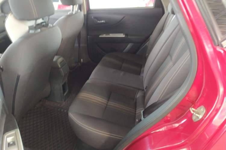 Used Dongfeng Aeolus AX3 2016 1.5L Manual Shangkue Model
