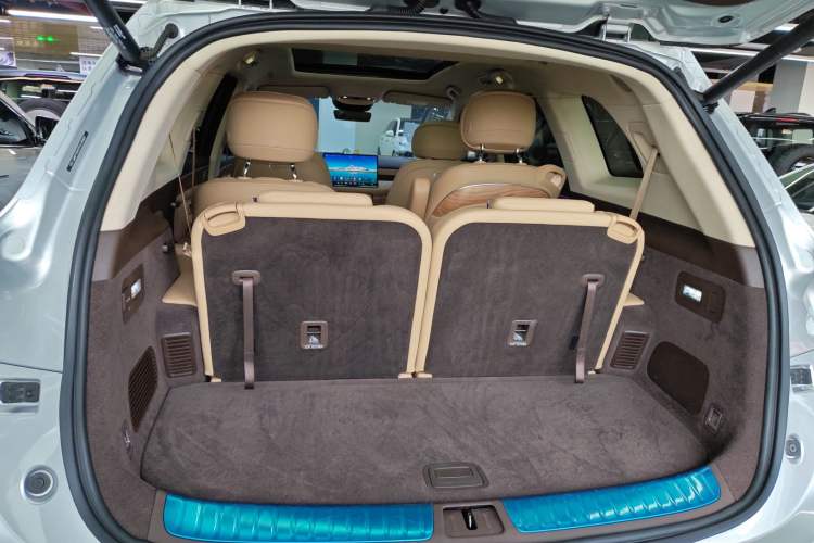 Used Hima AITO M7 2024 1.5T Intelligent Drive 4x4 Max Edition 6 Seats
