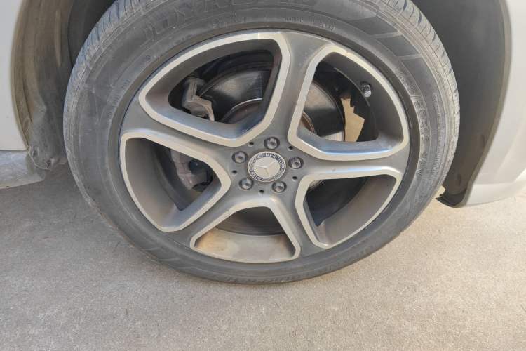 Used Mercedes-Benz GLK-Class 2015 GLK 300 4MATIC Fashion Edition Ultimate Version
