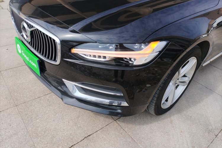 Used Volvo S90 2020 T5 Zhiyuan Luxury Edition