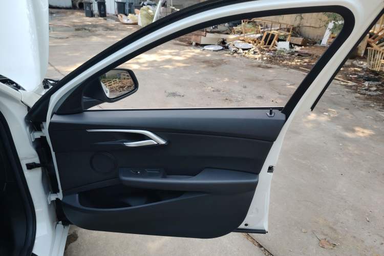 Used BMW 1 Series 2018 120i Design Package Model
