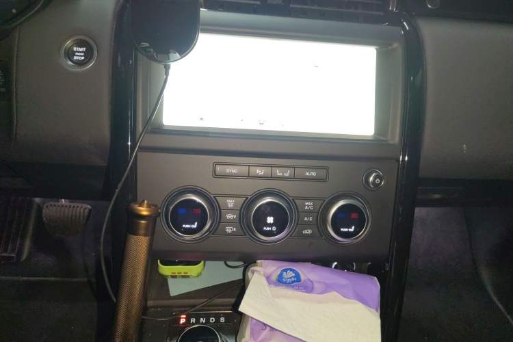 Used Land Rover Discovery 2018 3.0 SC V6 SE